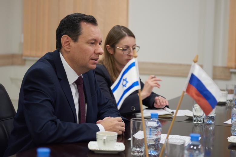 Яков Ливне