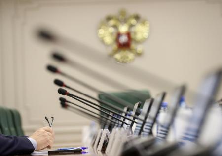 В Совфеде поддержали инициативу Путина по приостановке участия в ДСНВ