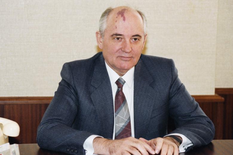 Генеральный секретарь ЦК КПСС М. С. Горбачев, 1988 год