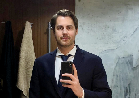 Развод с Разумовской, новая любовь, мнение об СВО: как живет Артем Карасев