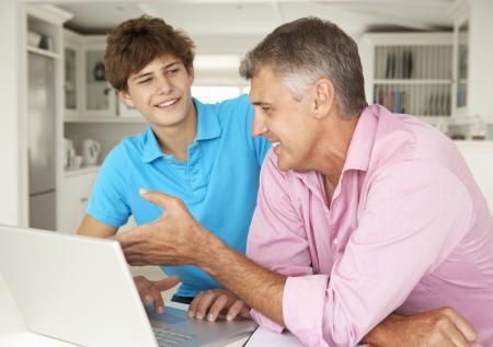Родителям дали совет, как уберечь детей от опасных субкультур