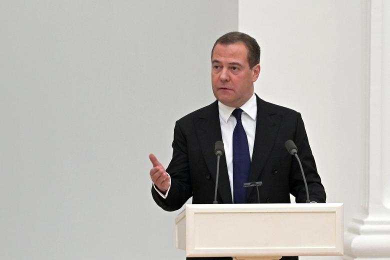 Дмитрий Медведев