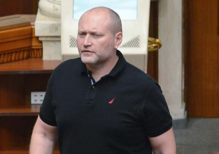 Оскорбивший Скабееву Берёза устроил истерику российским журналистам в ПАСЕ