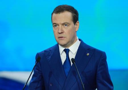 «Страны такой нет»: Медведев о намерении Молдавии не пускать Путина