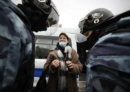 Суд Екатеринбурга признал ёршик и трусы агитационным материалом