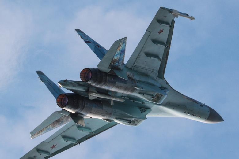 Истребитель Су-35