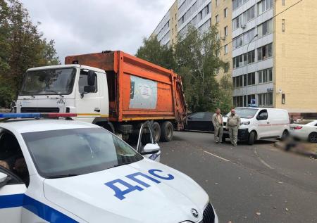 Попавшие под мусоровоз девочки переехали в Истру несколько дней назад