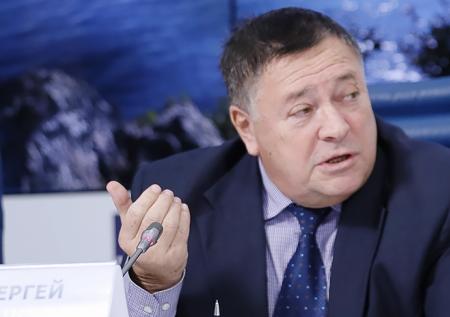 Калашников сравнил Путина с Хрущёвым