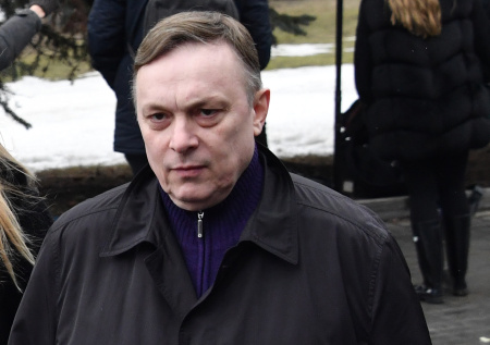 Продюсер Разин купил дом в США на фоне судов с семьей Юрия Шатунова