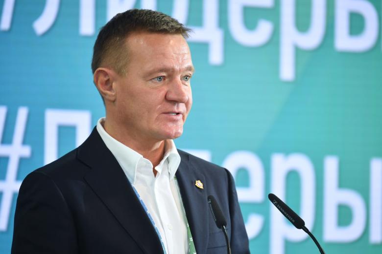 Губернатор Курской области Роман Старовойт