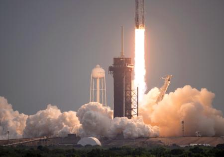 SpaceX запустила на орбиту беспилотный космоплан X-37B с секретной миссией
