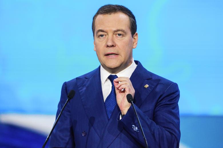 Дмитрий Медведев