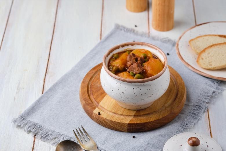 Рецепт мяса в горшочках