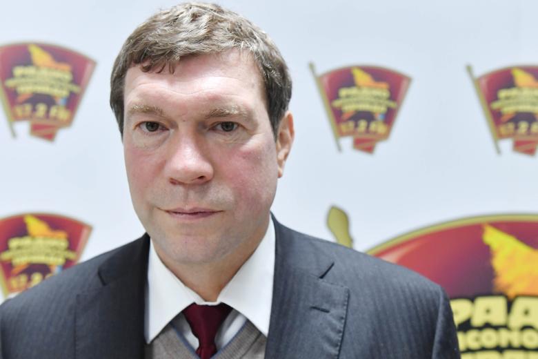 Олег Царев
