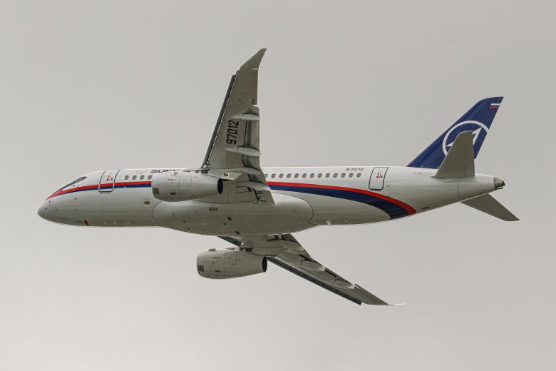 Самолёт Sukhoi Superjet 100