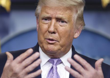 Младший брат Трампа попал в реанимацию