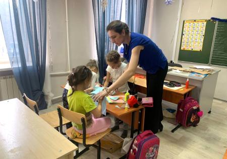 Каждый немного агроном: как живет школа, где учат по советским учебникам 