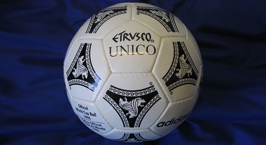 Мяч Etrusco Unico, Италия, 1990