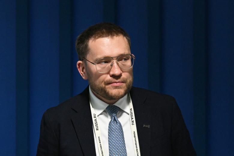 Денис Цуканов