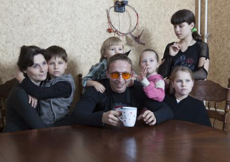 Рожают, как из пулемёта: 10 самых многодетных актёров России