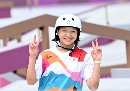 13-летняя японка стала первой олимпийской чемпионкой в скейтбординге