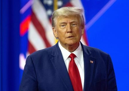 Стало известно, наденут ли на Трампа наручники