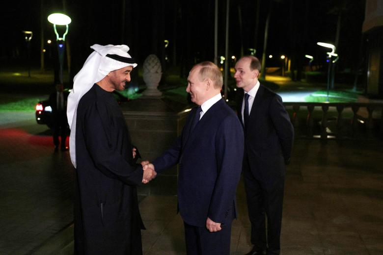 Владимир Путин и президент Объединенных Арабских Эмиратов Мухаммед Бен Заид Аль Нахайян