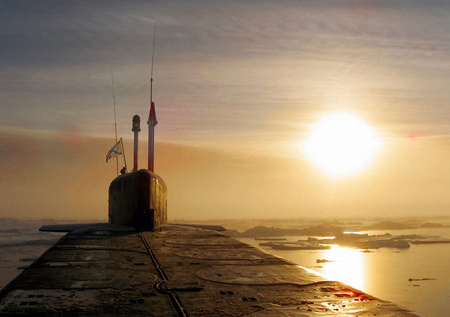 Моряков подлодки США «заперли» в каютах для предотвращения новой войны