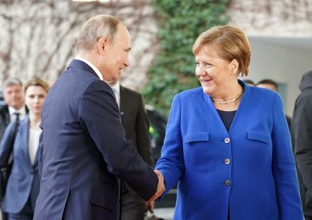 «Хорошая новость для Путина»: в США озабочены сближением Германии с Россией