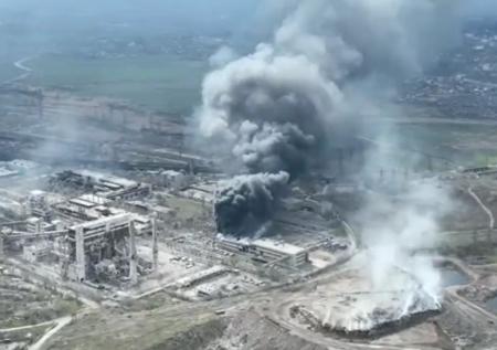 Украина запросила срочный гуманитарный коридор с «Азовстали»