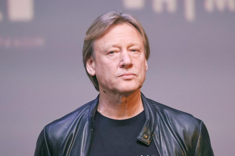 Дмитрий Харатьян