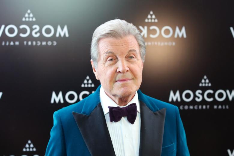 Лев Лещенко
