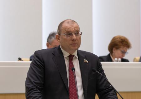 «Нацистские прихвостни»: СФ ответил на призыв Латвии изолировать русских