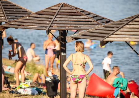 Москвичам предсказали наступление последних жарких дней лета