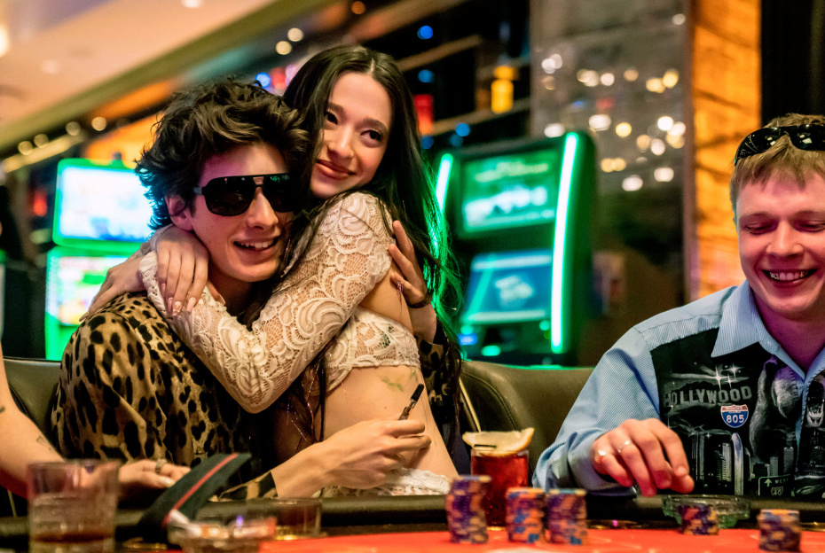 Победа или позор России? О чем фильм «Анора», победивший на «Оскаре»