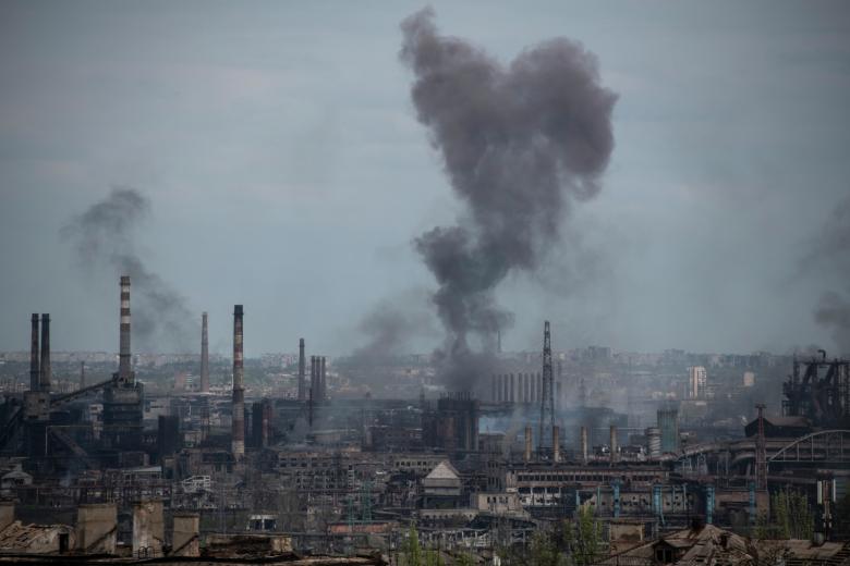 Вид на завод «Азовсталь»