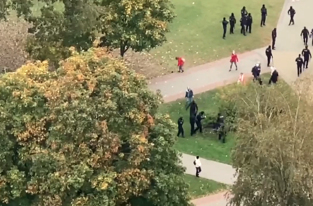 В Сети появилось видео разгона протестующих минскими силовиками