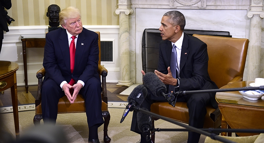 Президент США Дональд Трамп и Барак Обама