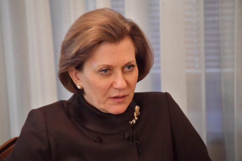 Анна Попова