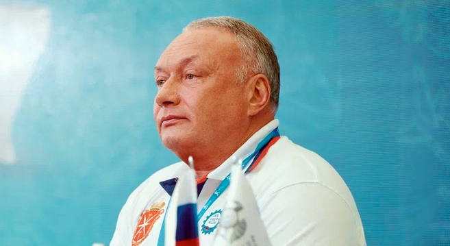 Дмитрий Савельев