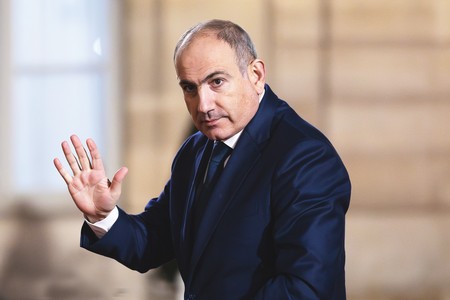 Партия Пашиняна теряет власть в Армении: что это значит для России