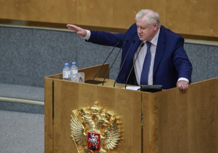 Эсеры хотят запретить платное обучение в государственных вузах