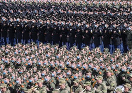 В параде Победы 9 мая в Москве примут участие 11 тысяч военных