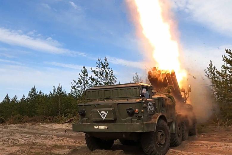 Расчеты РСЗО «Ураган» Западного военного округа в ходе специальной военной операции уничтожили скопления бронетехники ВСУ