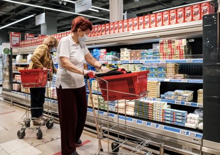 Россиян предупредили о росте цен при запрете на торговлю в выходные