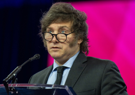 Президент одной страны предложил поставлять в ЕС нефть и газ