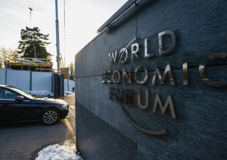 Всемирный экономический форум в Давосе отменили из-за «омикрон»-штамма