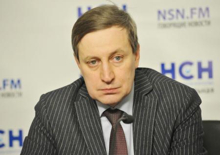 «Рубль продолжит падать»: Хестанов о росте цен, крахе доллара, новой валюте