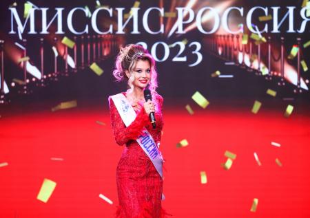 Жительница Геленджика стала миссис Россия: фото самых красивых участниц