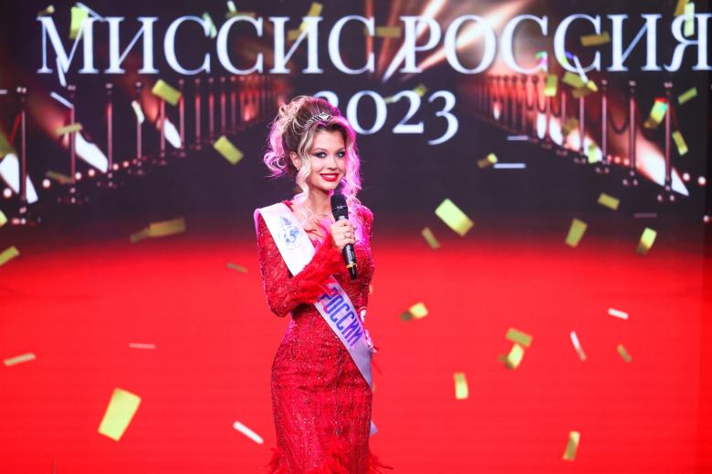 Участница финала XXIII Всероссийского конкурса красоты «Миссис Россия — 2023» Жанна Специальная